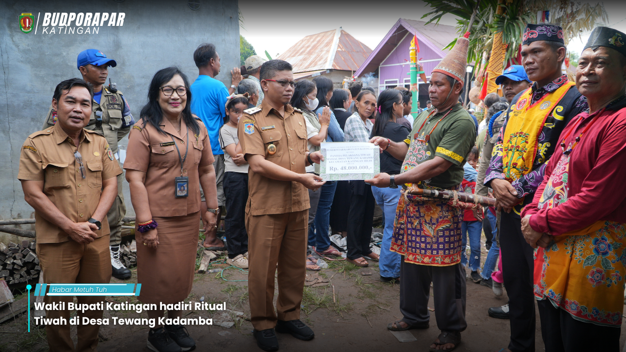 Wakil Bupati Katingan Hadiri Ritual Tiwah di Desa Tewang Kadamba, Sekaligus Serahkan Dana Hibah Rp48 Juta